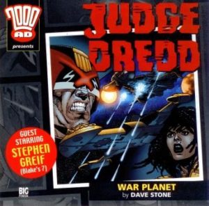 2000AD - 12 - Judge Dredd - War Planet